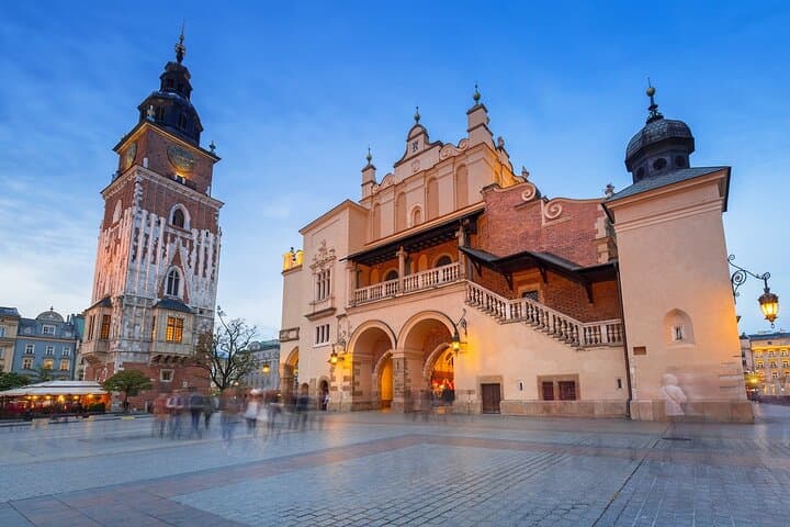 Glide Through Kraków's Old Town: Electric Golf Cart Sightseeing Tour photo 3