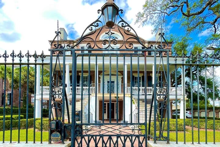 Explore Charleston’s Lowcountry: A Complete 12-Stop Historic & Scenic Tour photo 5