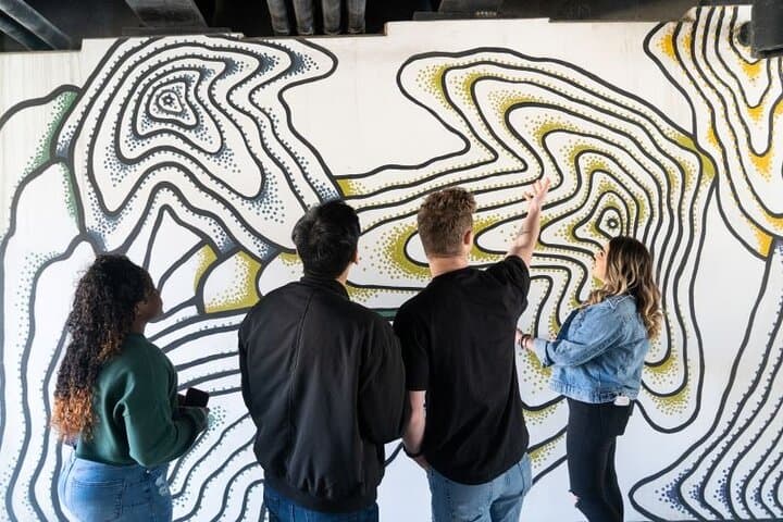 Nashville Downtown Insta Mural Walking Tour: Best Murals & Photo Tips