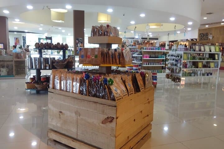 Punta Cana Guided Shopping & Tasting Tour: Rum, Chocolate, Cigars, and Local Crafts photo 5