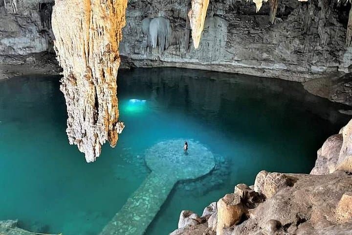 Chichén Itzá, Cenote Suytun & Ik Kil: Full-Day Archaeology and Cenote Swim from Valladolid or Cancún