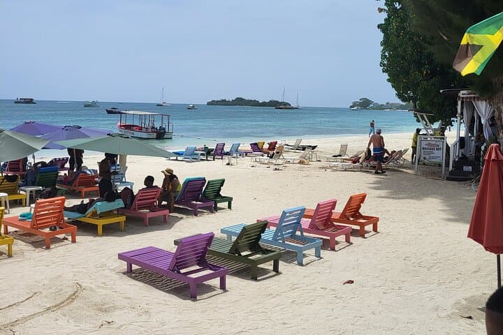 Explore Negril's 7 Mile Beach and Rick's Cafe Experience photo 2