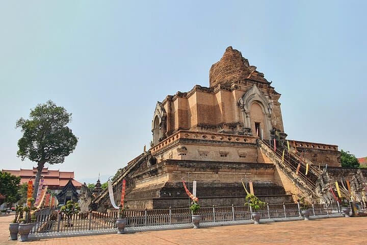 Chiang Mai 7-Temple Half-Day Tour: Best Temples, Tips & What to Expect photo 3