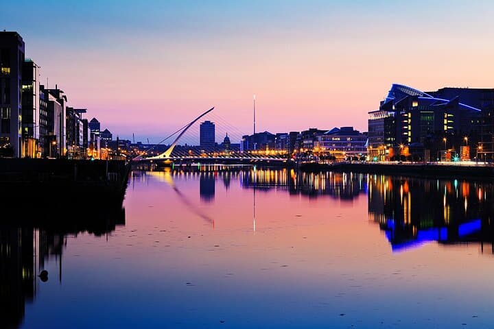 Dublin After Dark: Open-Top Panoramic Night Bus Tour with Live Guide