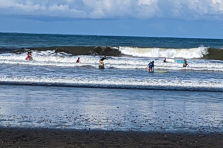 Learn to Surf in Jacó: 2-Hour Beginner Surf Lesson with Gear Included photo 4