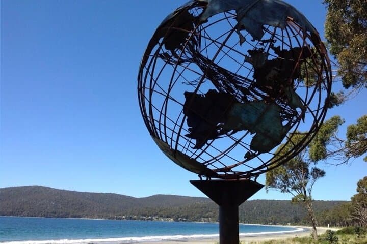 Bruny Island Discovery: Private Day Tour from Hobart with Oysters, Cheese & Coastal Walks photo 2