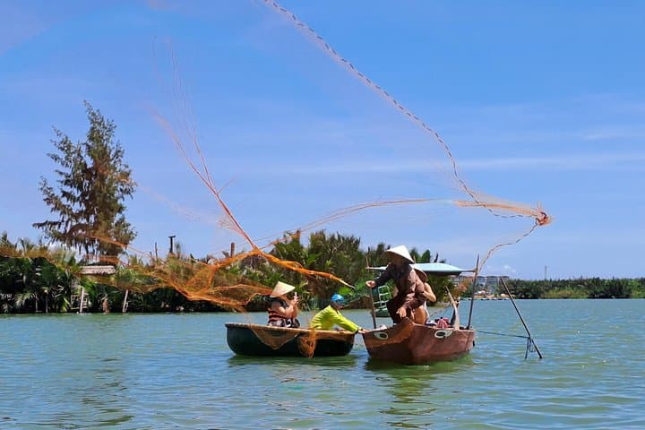 Private Hoi An Basket Boat Ride & Cam Thanh Coconut Forest Tour photo 6