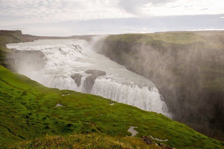 Golden Circle and Kerið Crater: Full-Day Small-Group Tour from Reykjavík
