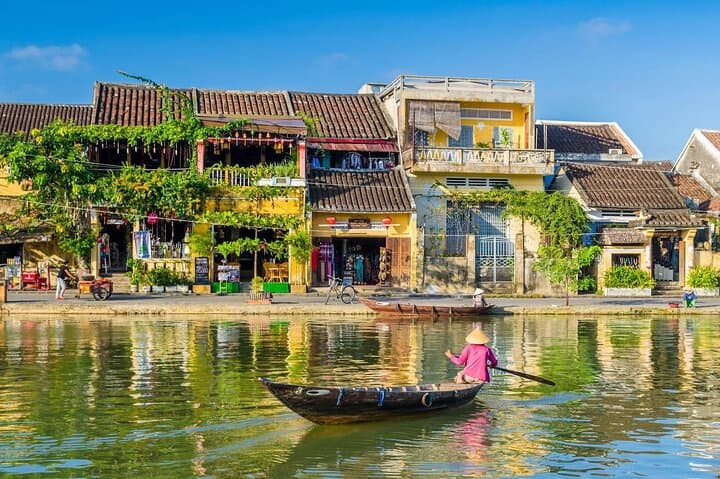 14-Day Honeymoon Vietnam: Hanoi to Mekong Romantic Cultural & Coastal Adventure