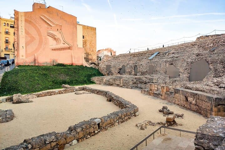 Tarragona Scavenger Hunt — Self-Guided Walking Tour of Roman Sights photo 6