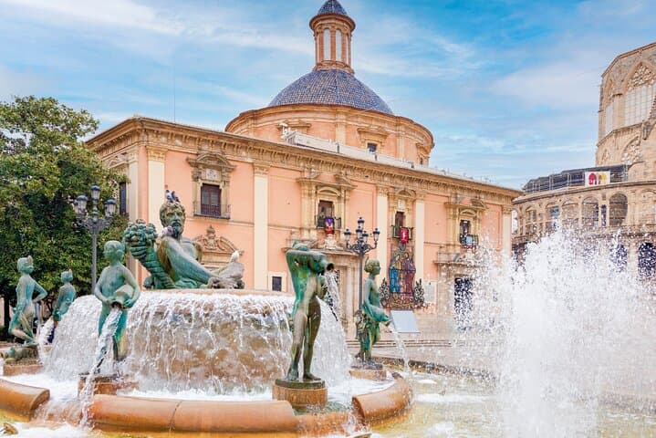 Valencia Iconic Sights Scavenger Hunt: Self-Guided Walking Tour & City Highlights photo 6