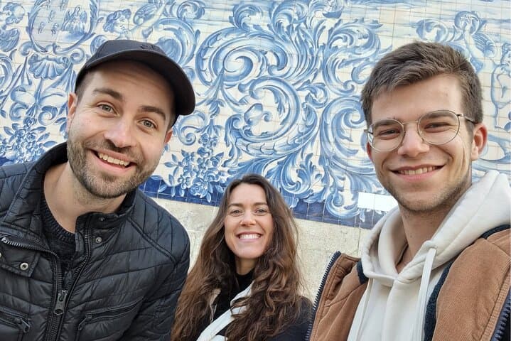 Porto Scavenger Hunt: Self-Guided City Highlights Walking Tour photo 5
