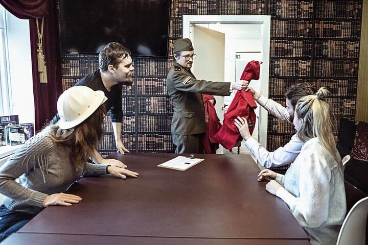 Downfall Spy Mission: Premium 1989 Soviet Spy Escape Room in Copenhagen photo 4
