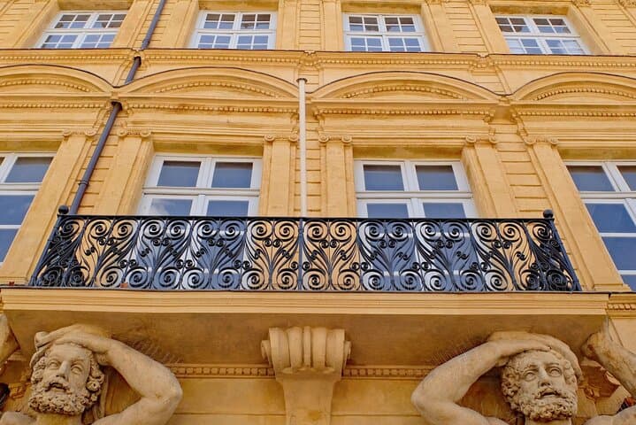 Explore Aix-en-Provence: Self-Guided Scavenger Hunt and City Highlights photo 5