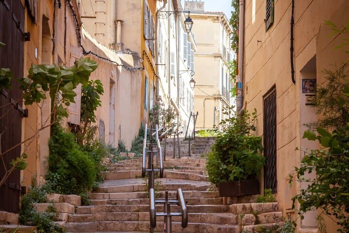 Marseille Scavenger Hunt: Self-Guided City Highlights Walking Tour photo 6