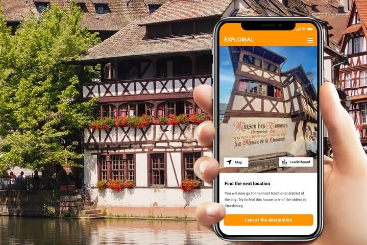 Strasbourg Scavenger Hunt: Interactive City Highlights Walking Tour