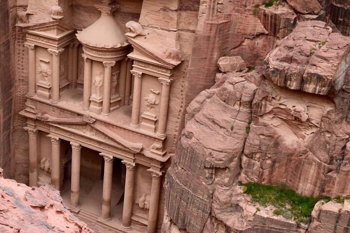 4-Day Private Jordan Tour: Petra, Wadi Rum, Jerash & Dead Sea with Hotel Pickup photo 2