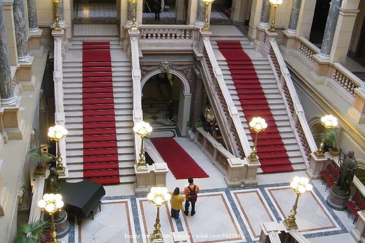 Prague Highlights and Hidden Gems: Private Half-Day Private Walking Tour photo 3