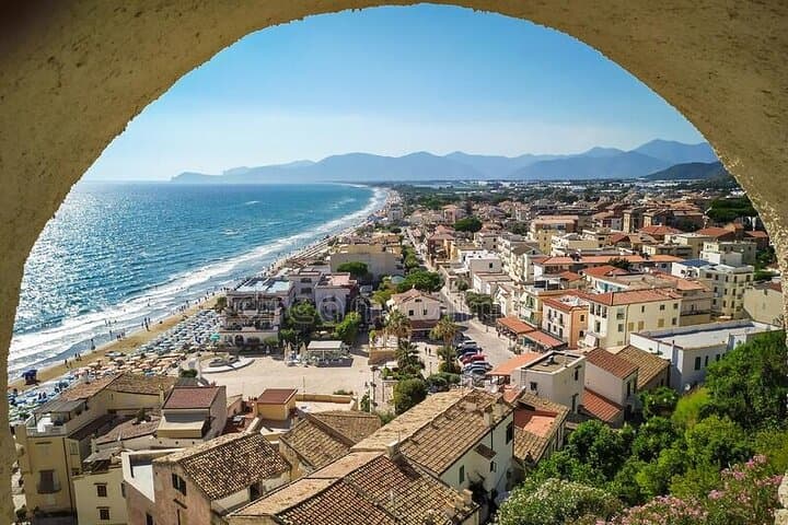 Italian Riviera, Monaco & Monte Carlo: Private Day Tour from Nice