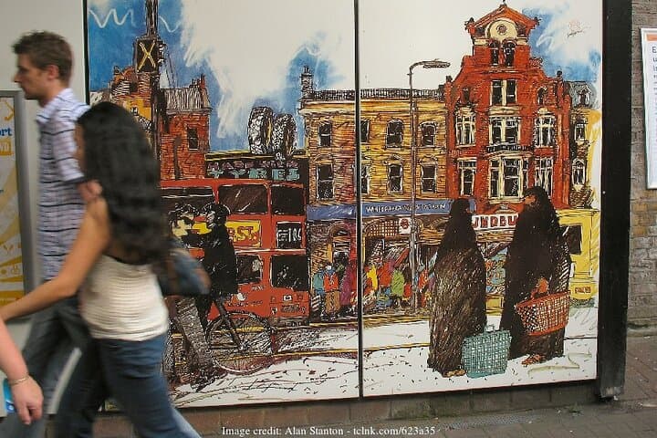 Shoreditch Street Art Tour: 3-Hour Private East London Graffiti Walk photo 2