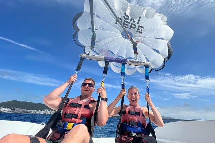 Parasailing in Ibiza: HD Video Flights Over Es Canar's North Coast photo 3