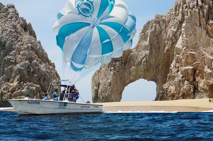 Parasailing Los Cabos: Soar Over Land's End and The Arch