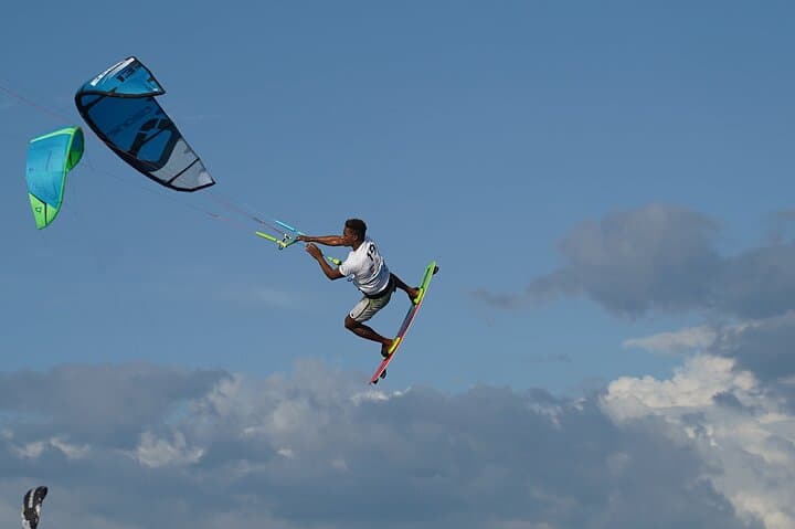 Private Kitesurfing Lessons at Playa Salinas: Learn to Kite at Punta Salinas photo 5
