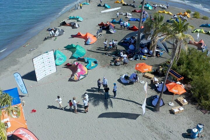 Private Kitesurfing Lessons at Playa Salinas: Learn to Kite at Punta Salinas