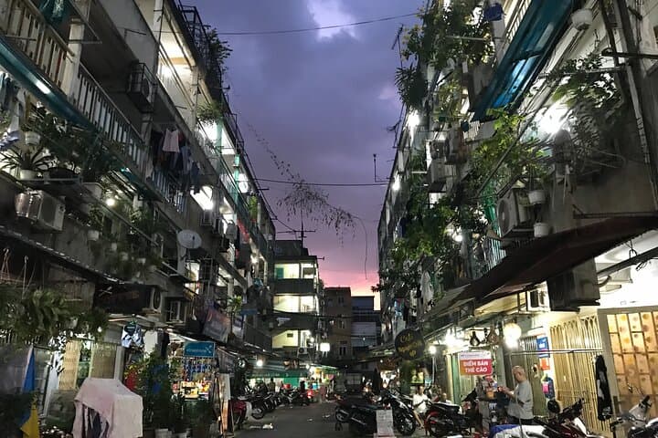 Scooter Craft Beer and Sightseeing Tour in Ho Chi Minh City photo 4