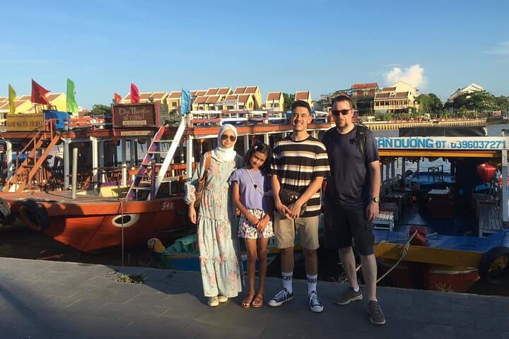 Hoi An Coconut Basket-Boat & Ancient Town Lantern Tour photo 4