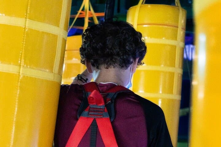Bull Maze Adventure at Toroverde Urban Park — San Juan Indoor Obstacle Course photo 3