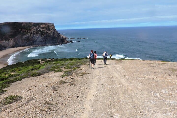 Amado Beach Private Hiking Tour — 8 km Costa Vicentina Coastal Hike from Aljezur
