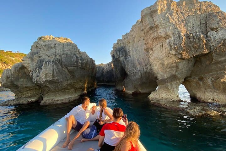 Sunset Aperitif and Snorkel off Tropea — Blue Grotto & Lovers' Cave photo 4