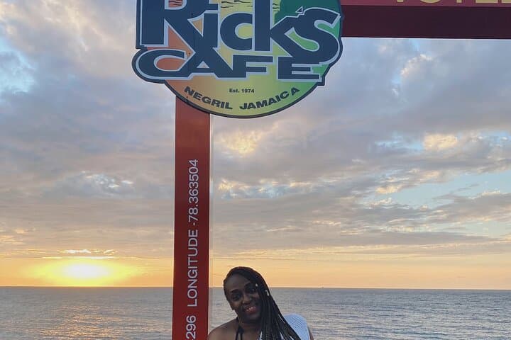 Explore Negril's 7 Mile Beach and Rick's Cafe Experience photo 6