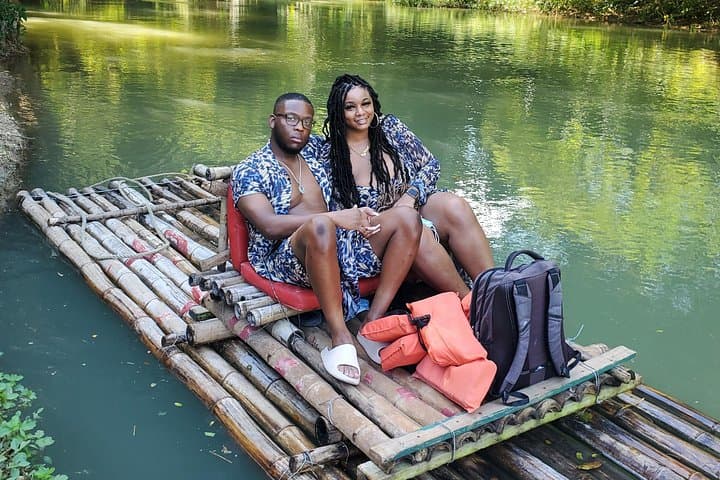 Martha Brae Bamboo Rafting from Montego Bay — 3-Mile Relaxing Raft Tour photo 5