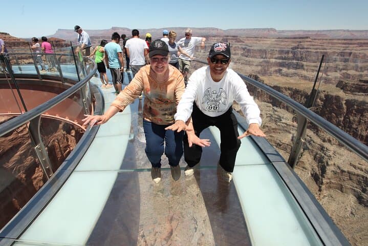 Explore the Grand Canyon, Hoover Dam & Seven Magic Mountains: Ultimate Day Tour from Las Vegas