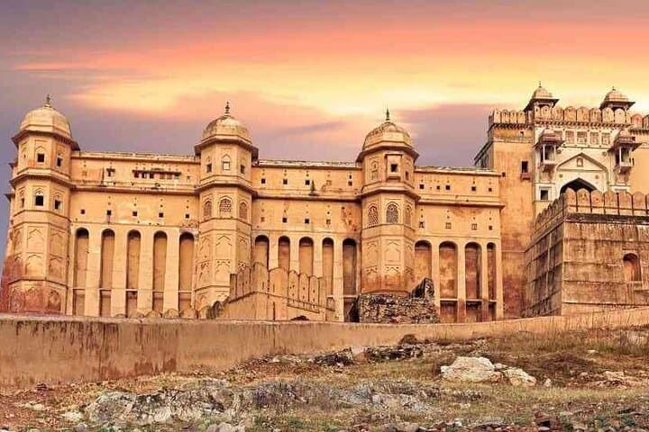 4 Days Guided Jaipur, Ranthambore & Udaipur — Tiger Safari, Palaces & Lakes photo 2