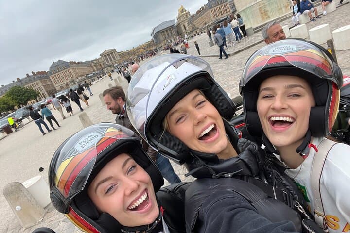 Half-Day Versailles Sidecar Tour with Palace Entry from Paris