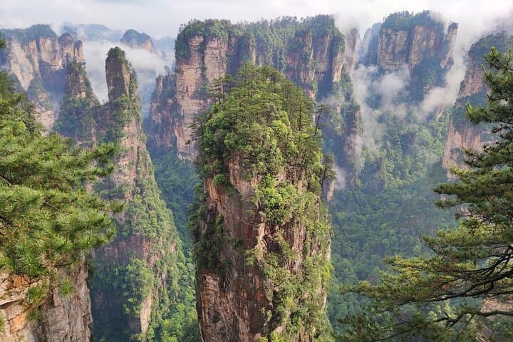 2-Day Best of Zhangjiajie: Avatar Mountains & Tianmen Mountain Tour photo 2
