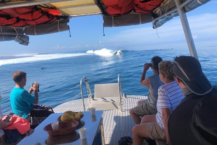 Teahupo'o Pro: Taxi-Boat Front-Row to Tahiti's World-Class Waves photo 5