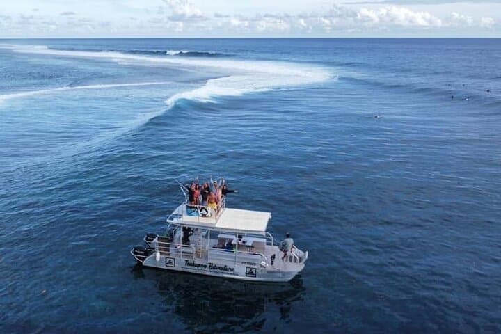 Teahupo'o Pro: Taxi-Boat Front-Row to Tahiti's World-Class Waves photo 6
