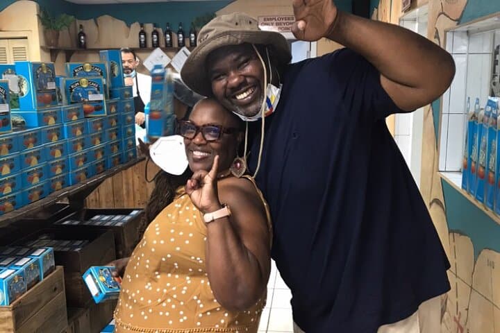 Nassau Shuttle Beach and Sightseeing Tour — Beaches, Rum & Historic Sites photo 2