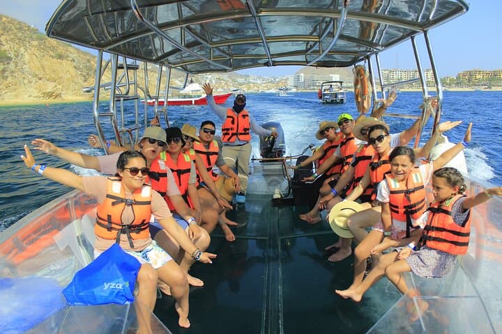 Isla Mujeres Clear Boat Tour: Coral Reef Views at La Cadenita and El Farito