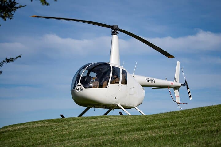 Hunter Valley Helicopter Flight: Broken Back Range Scenic Tour from Cessnock photo 5
