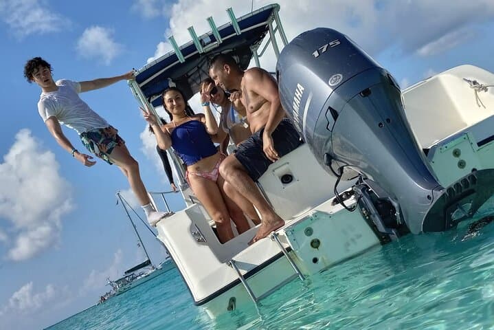 Snorkel with Sea Turtles and Beach Day on Rose Island – Nassau Boat Charter photo 6