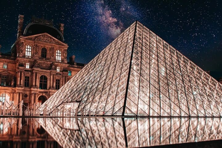 6-Hour Paris City Tour with Seine Lunch Cruise & Galeries Lafayette Visit photo 6