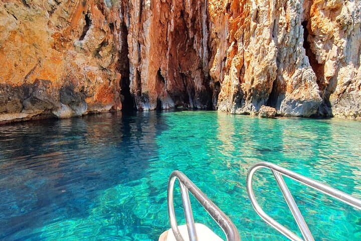 Hvar South Shore & Pakleni Islands Private Speed Boat Tour photo 2