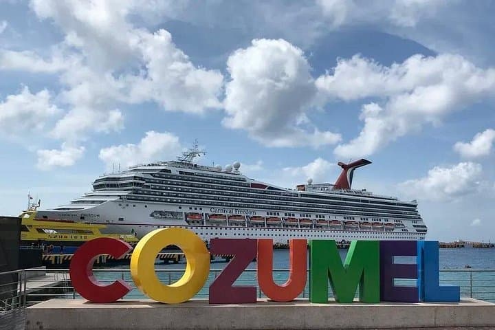 2-Day Cozumel and Isla Mujeres Catamaran Adventure from Playa del Carmen photo 1