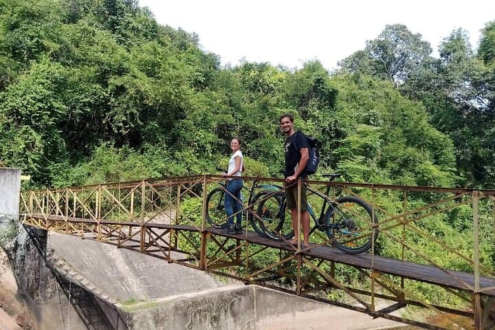 Cycling Angkor Wat at Sunrise or Sunset: Guided Bicycle Tour of Angkor's Temples