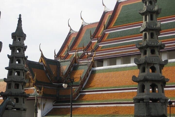 10-Day Bangkok & Yangon Cultural Tour — Temples, Markets, and Urban Life photo 5